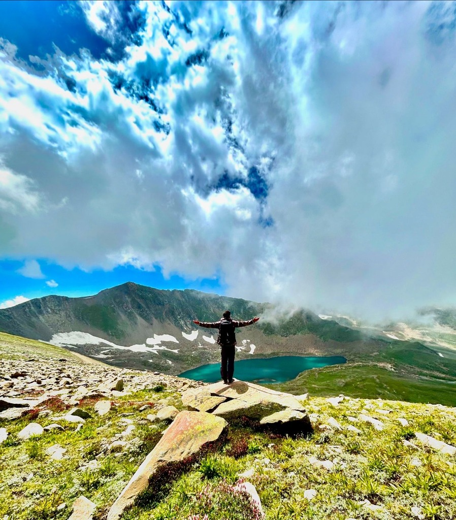 Alpine Lake Trekking